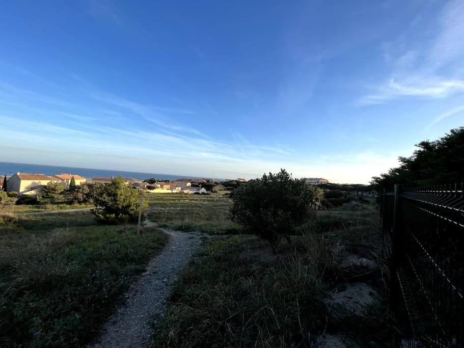 St-Pierre-La-Mer, Bel Appartement A Dans Residence Avec Piscine Et Tennis Entre 5 Et 10 Min De La Plage Fleury  Kültér fotó